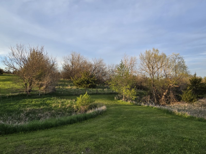 Listing photo 23